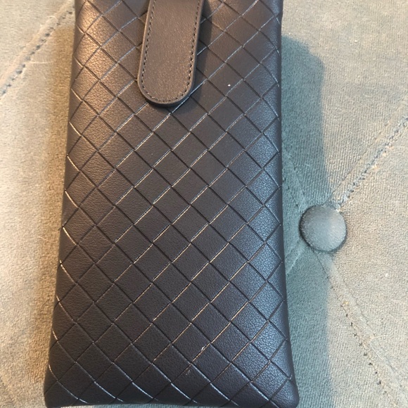 Bottega Veneta Woman’s Round Frame Acetate Sunglasses Brown OS - Picture 8 of 11